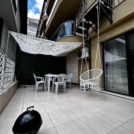 Апартаменти Sea Garden Marina 1 Варна